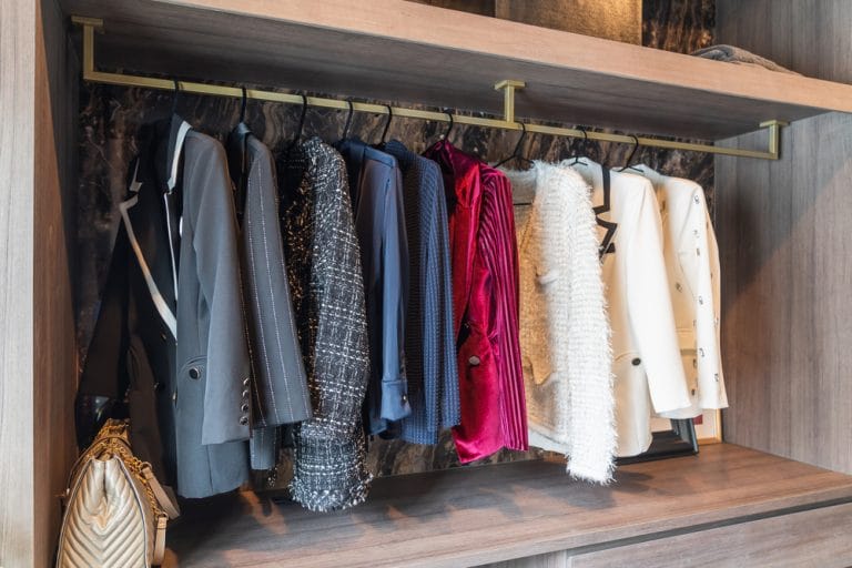 21 Uses For Cat Litter Around The Home