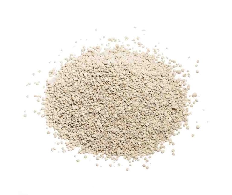 21 Uses For Cat Litter Around The Home